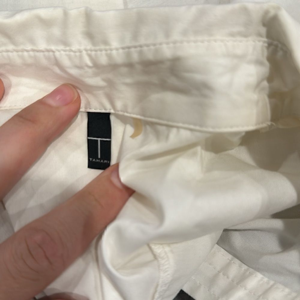 Tahari button down - Picture 4 of 7